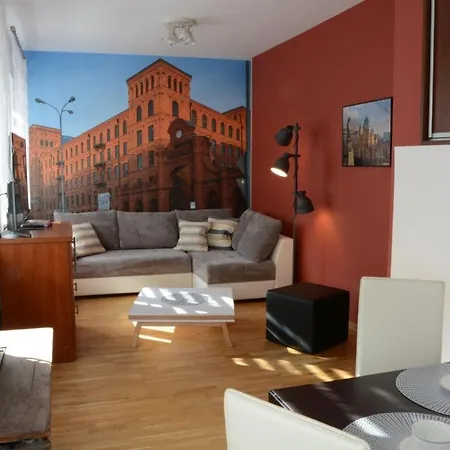 Lodz4u - Apartament Czterech Kultur Z Garazem *